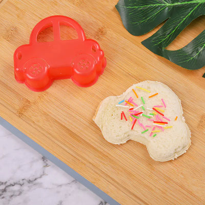 DIY Cartoon Sandwich Molds for Toast and Bento