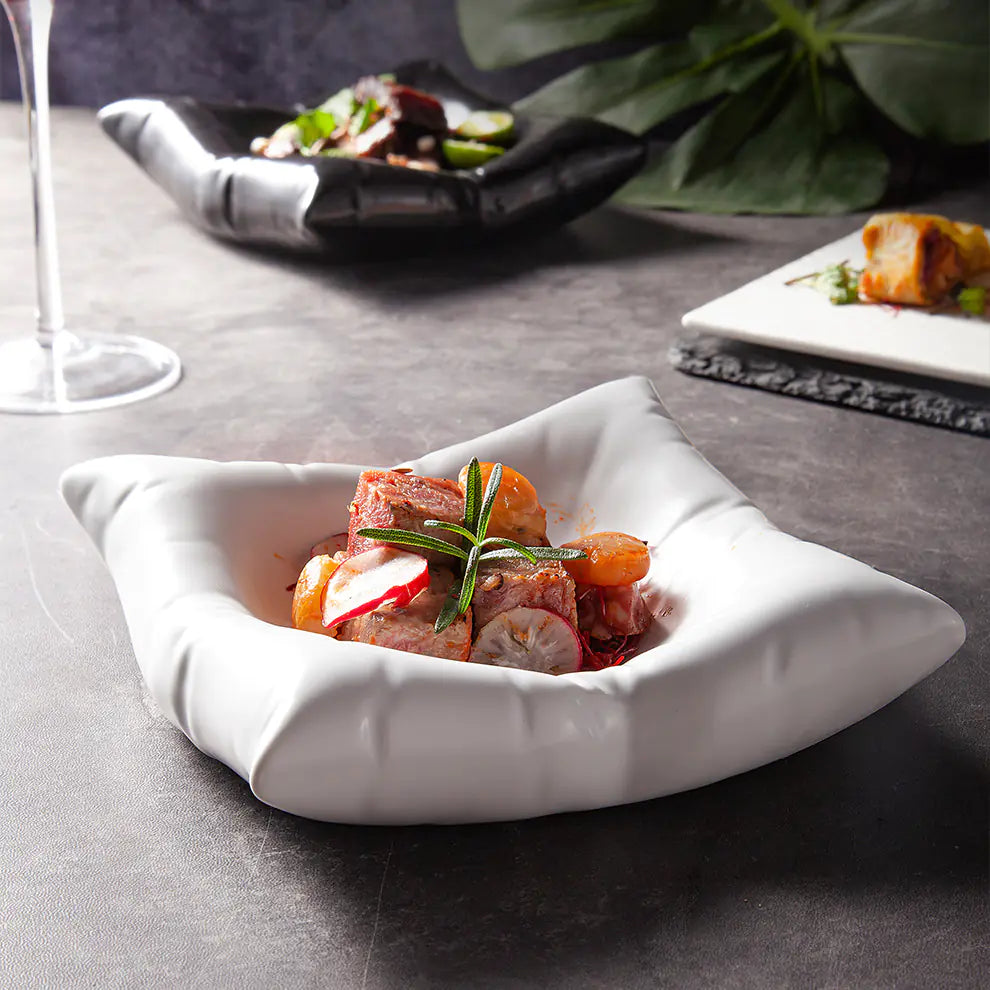 Creative Ceramic Plate for Molecular Cuisine Dining