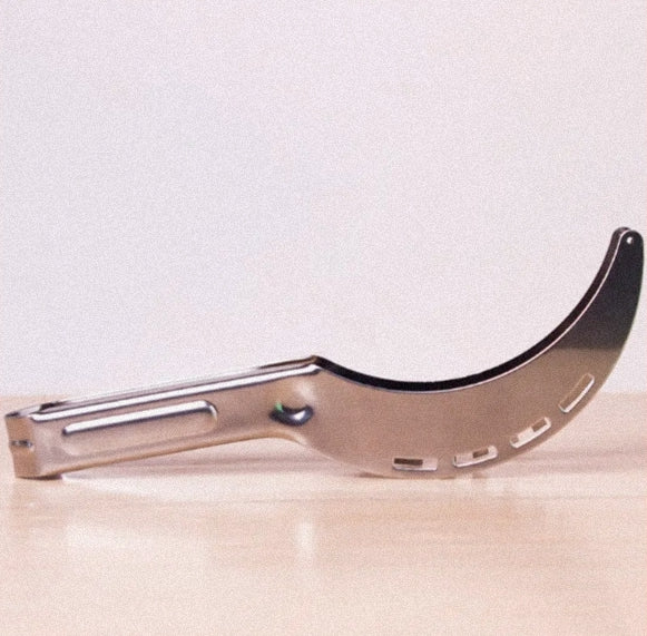Stainless Steel Watermelon Slicer and Fruit Divider - Lunqara 