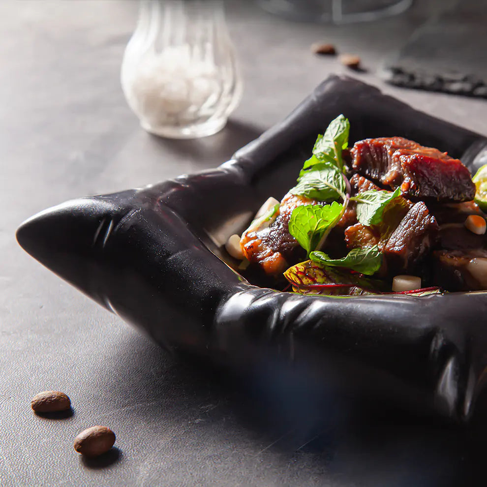 Creative Ceramic Plate for Molecular Cuisine Dining